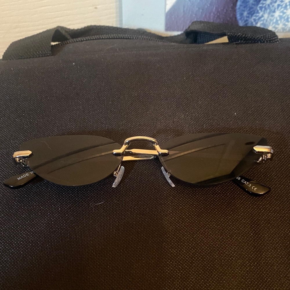 Ardene Black and Silver Sunglasses